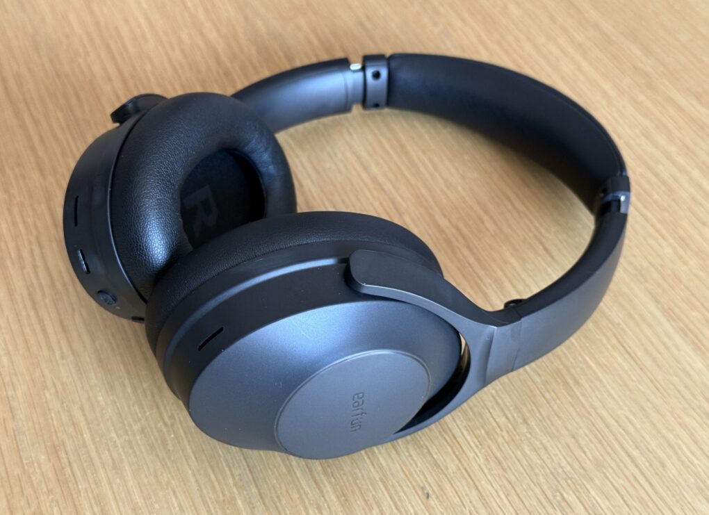 EarFun Wave Life headphones review
